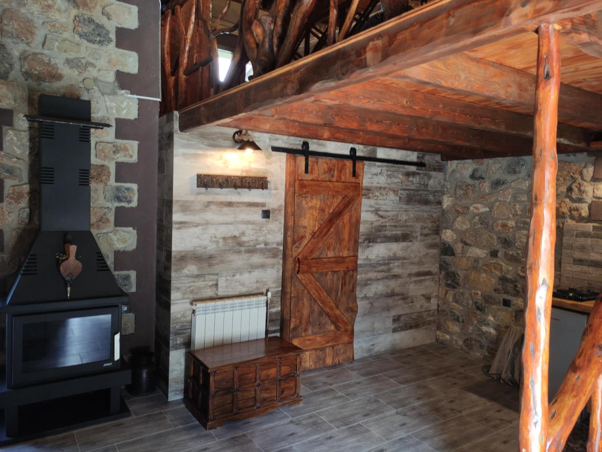 Oneiropagidasuites Kalavryta Room photo